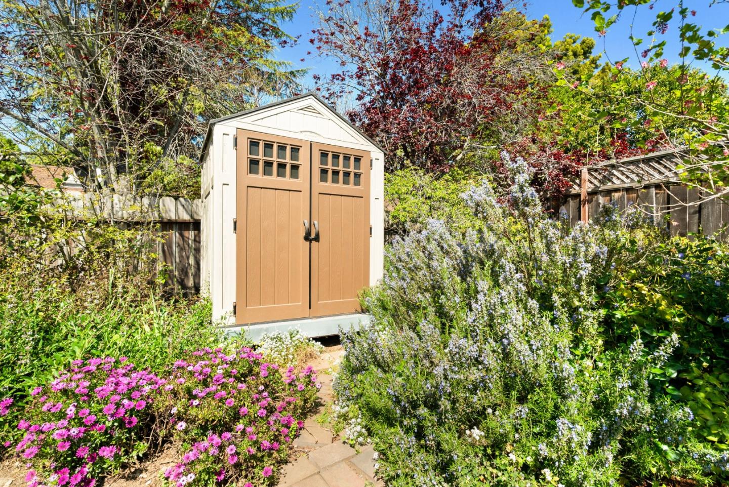 Detail Gallery Image 53 of 56 For 2975 Mattison Ln, Santa Cruz,  CA 95065 - 3 Beds | 2 Baths