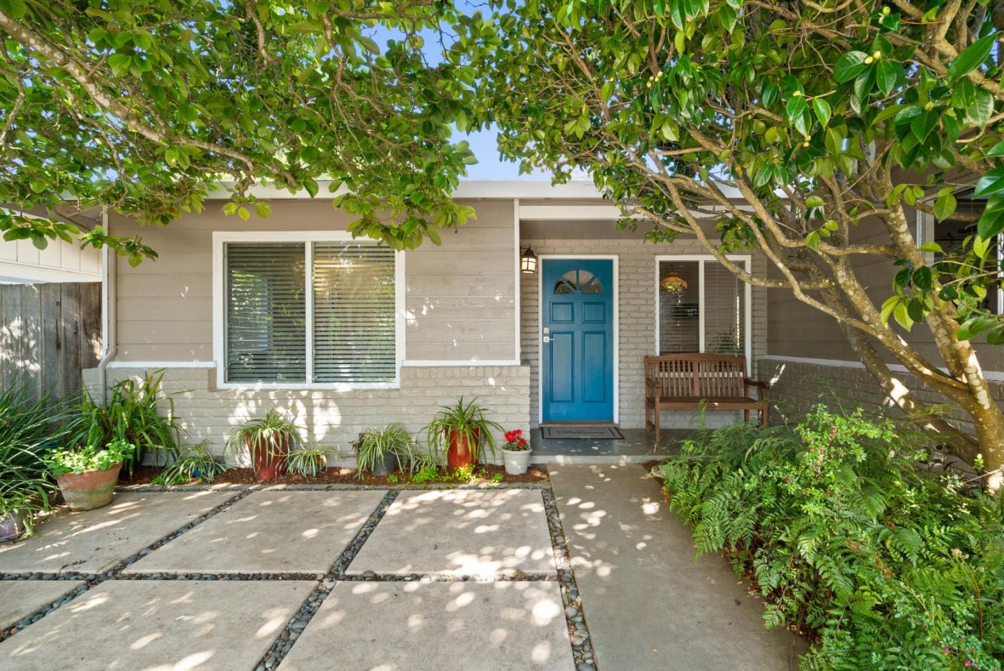 Detail Gallery Image 7 of 56 For 2975 Mattison Ln, Santa Cruz,  CA 95065 - 3 Beds | 2 Baths