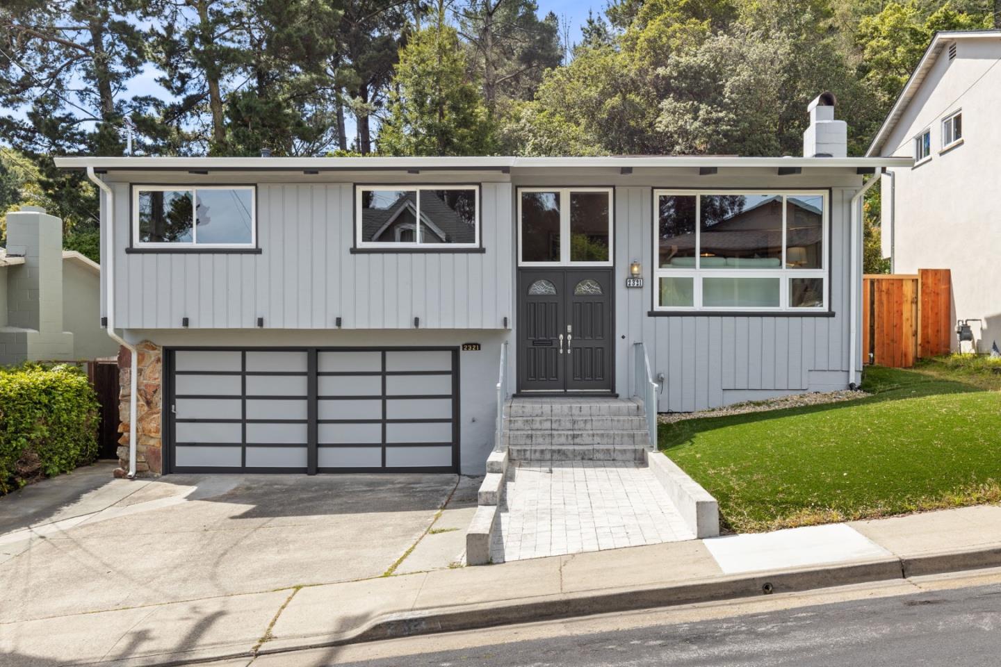 Detail Gallery Image 2 of 33 For 2321 Bennington Dr, San Bruno,  CA 94066 - 3 Beds | 2 Baths