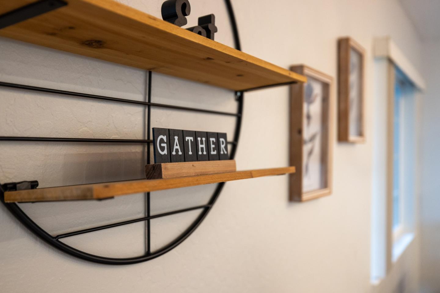 Detail Gallery Image 10 of 50 For 1566 Los Altos Way, Salinas,  CA 93906 - 3 Beds | 2 Baths