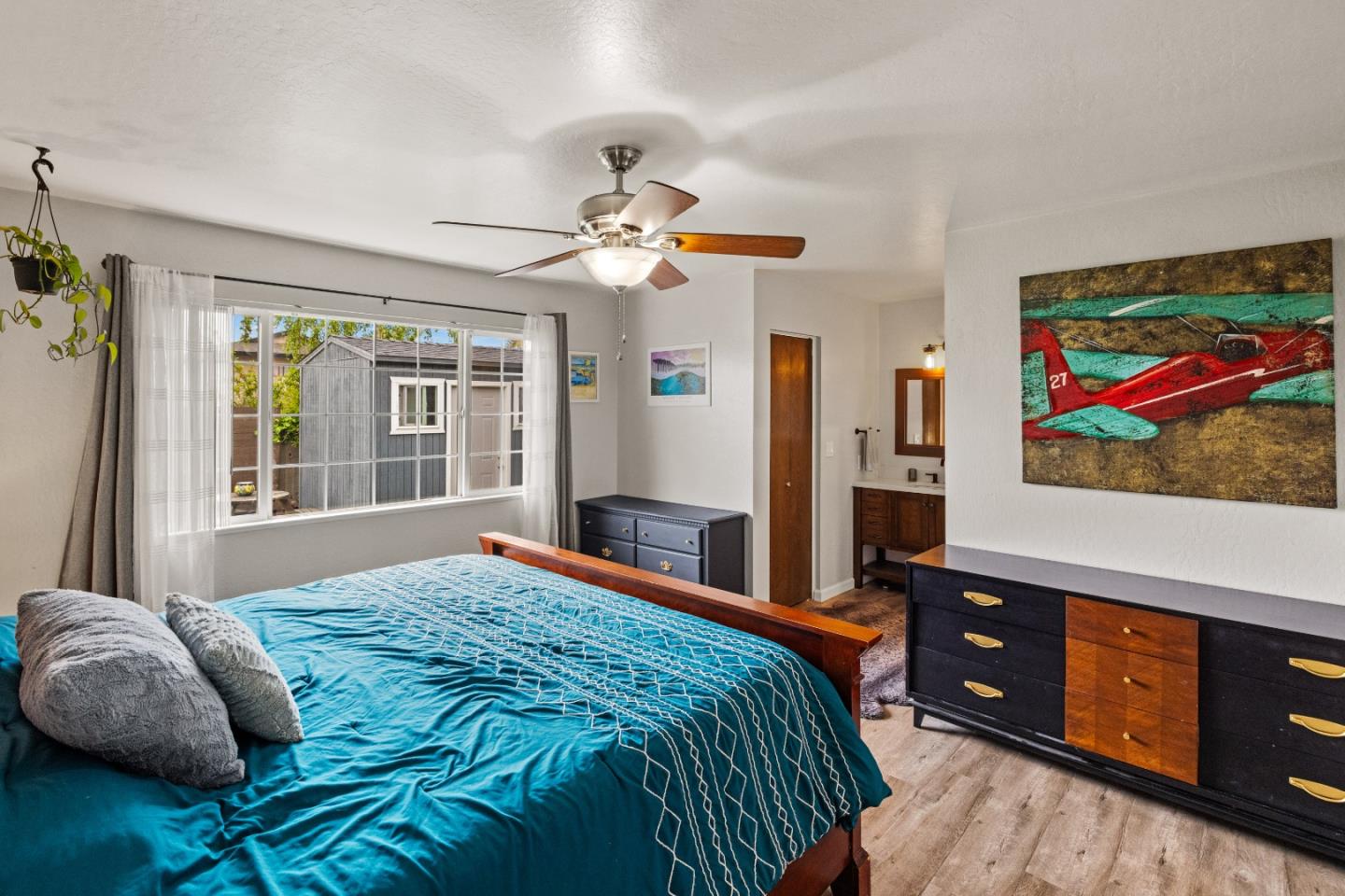 Detail Gallery Image 23 of 50 For 1566 Los Altos Way, Salinas,  CA 93906 - 3 Beds | 2 Baths