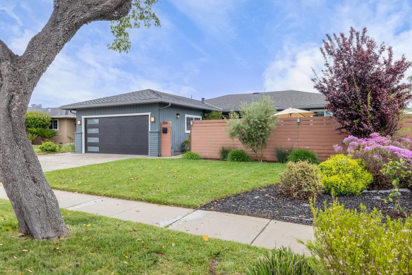 Detail Gallery Image 49 of 50 For 1566 Los Altos Way, Salinas,  CA 93906 - 3 Beds | 2 Baths