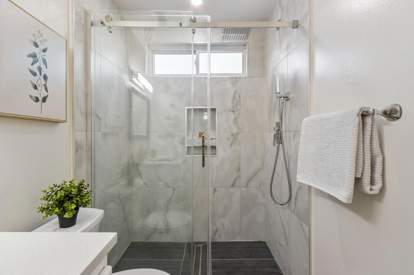 Detail Gallery Image 31 of 48 For 618 Azule Ave, San Jose,  CA 95123 - 3 Beds | 2 Baths