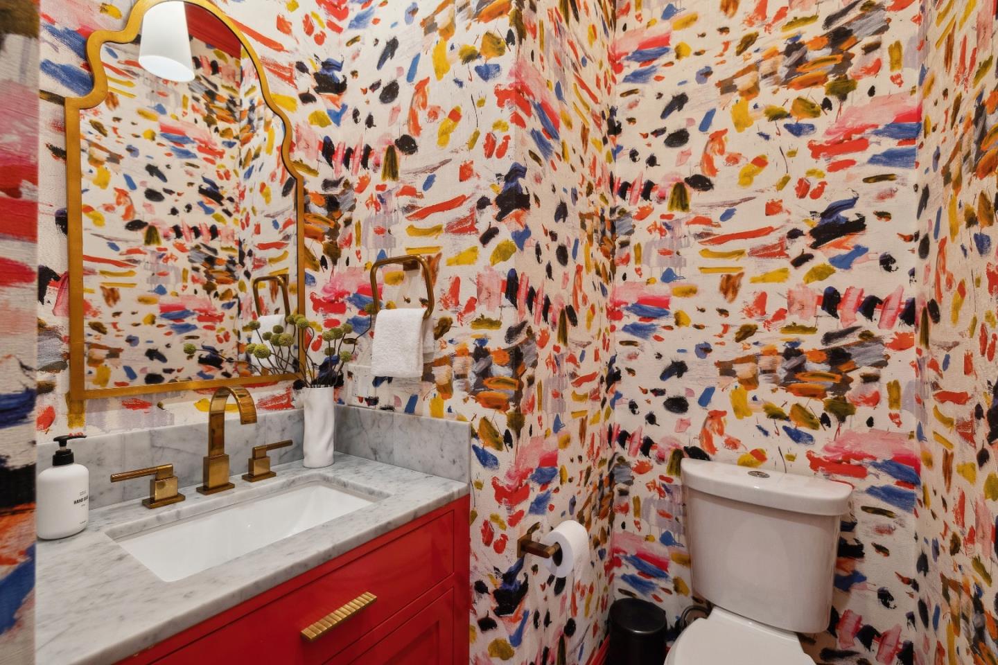 Detail Gallery Image 19 of 43 For 748 Jacaranda Cir, Hillsborough,  CA 94010 - 5 Beds | 3/2 Baths