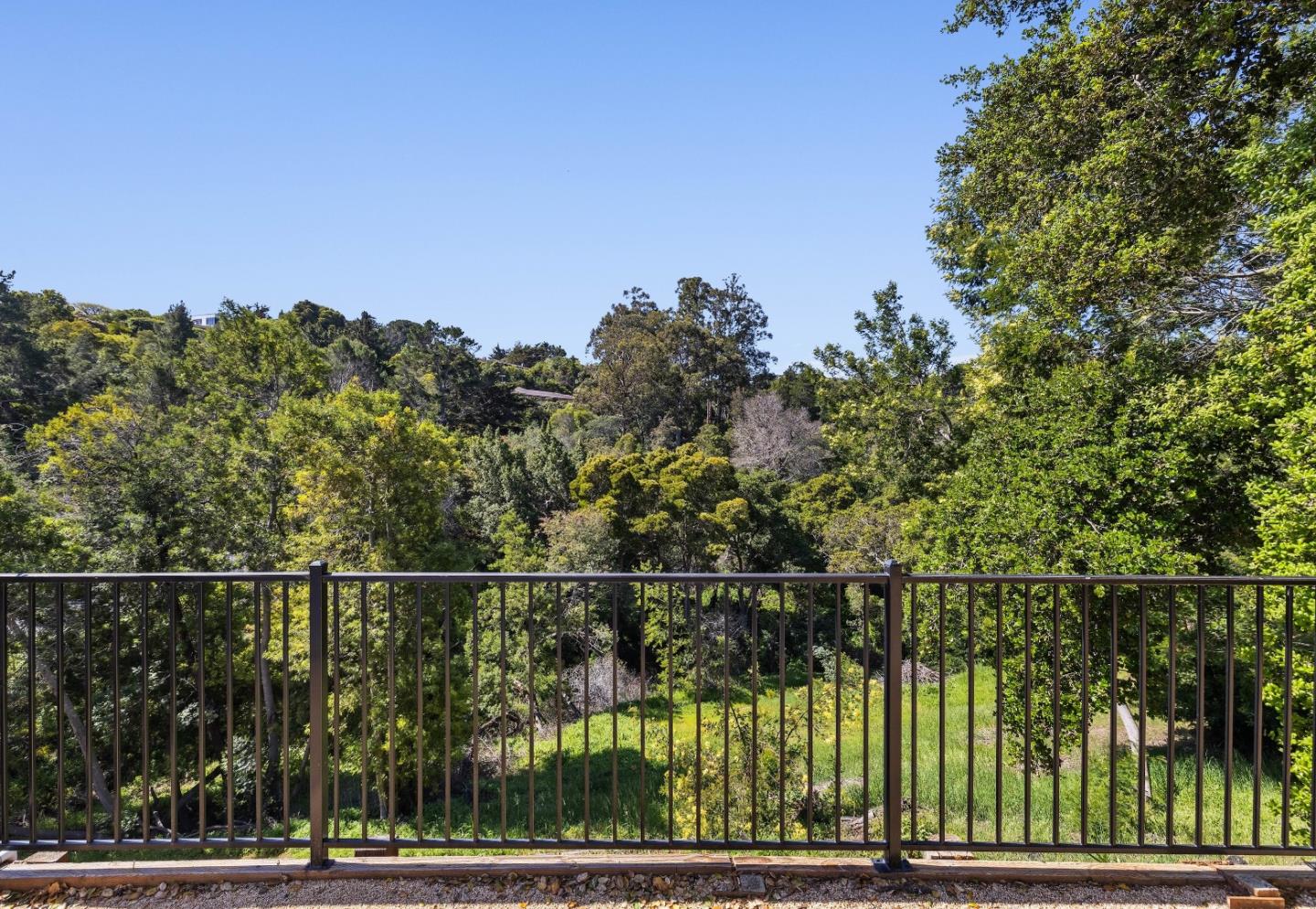 Detail Gallery Image 37 of 43 For 748 Jacaranda Cir, Hillsborough,  CA 94010 - 5 Beds | 3/2 Baths