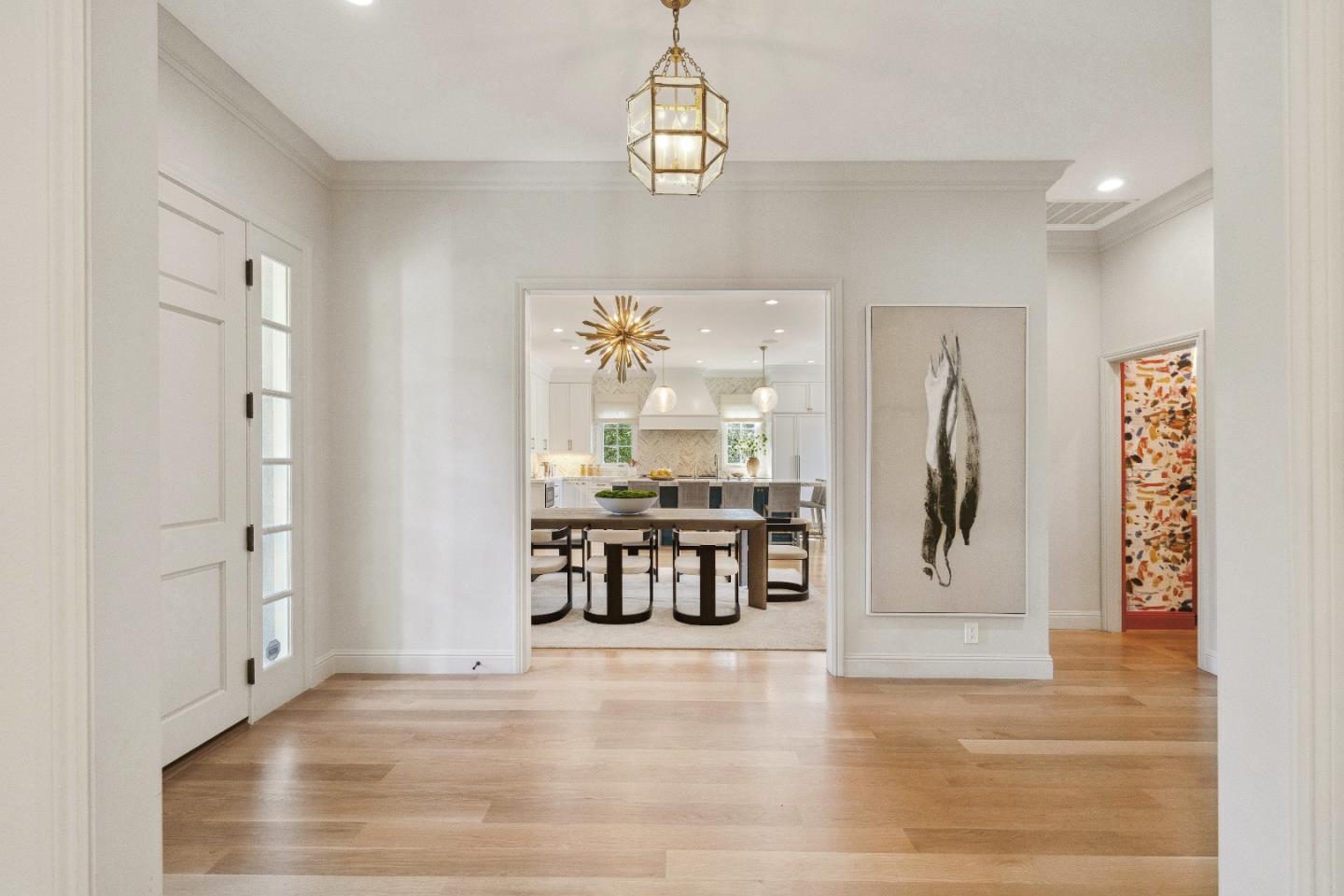 Detail Gallery Image 4 of 43 For 748 Jacaranda Cir, Hillsborough,  CA 94010 - 5 Beds | 3/2 Baths