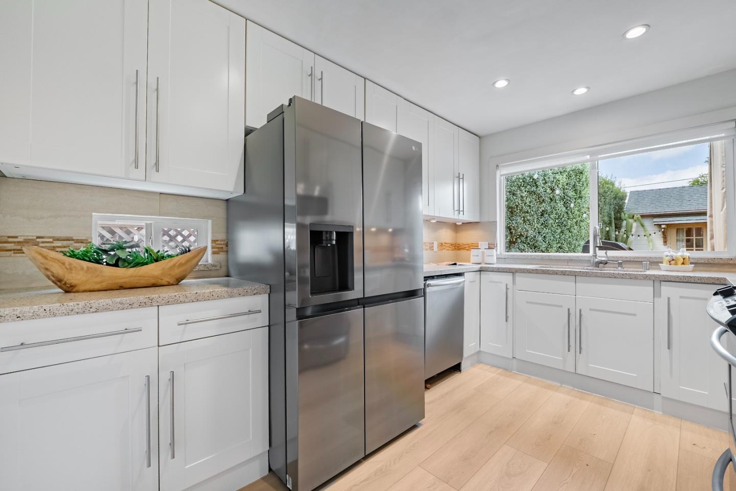 Detail Gallery Image 15 of 48 For 49 E 38th Ave, San Mateo,  CA 94403 - 3 Beds | 2 Baths