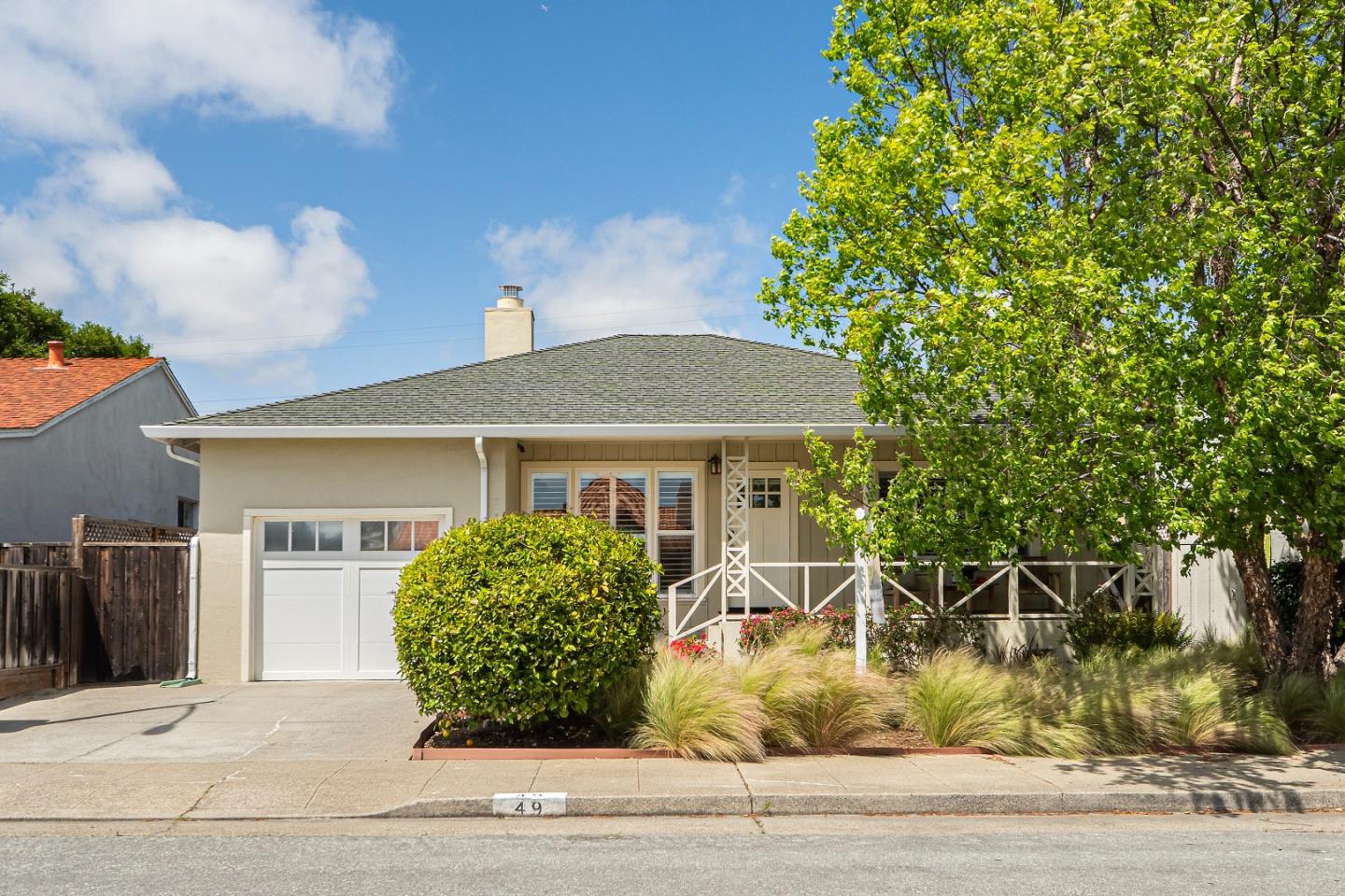 Detail Gallery Image 2 of 48 For 49 E 38th Ave, San Mateo,  CA 94403 - 3 Beds | 2 Baths