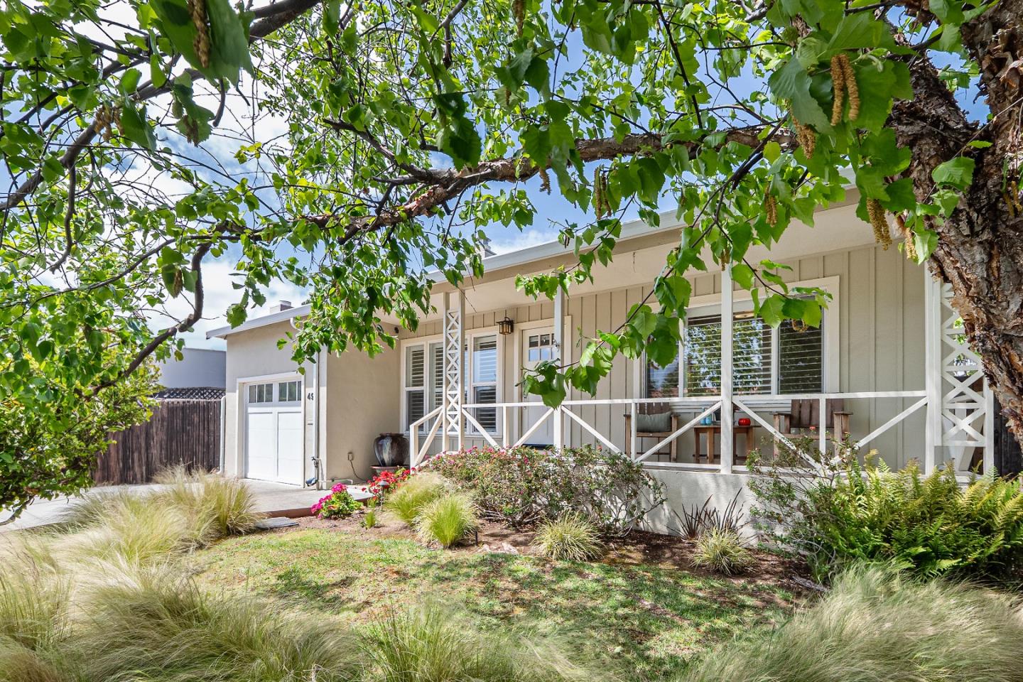 Detail Gallery Image 4 of 48 For 49 E 38th Ave, San Mateo,  CA 94403 - 3 Beds | 2 Baths