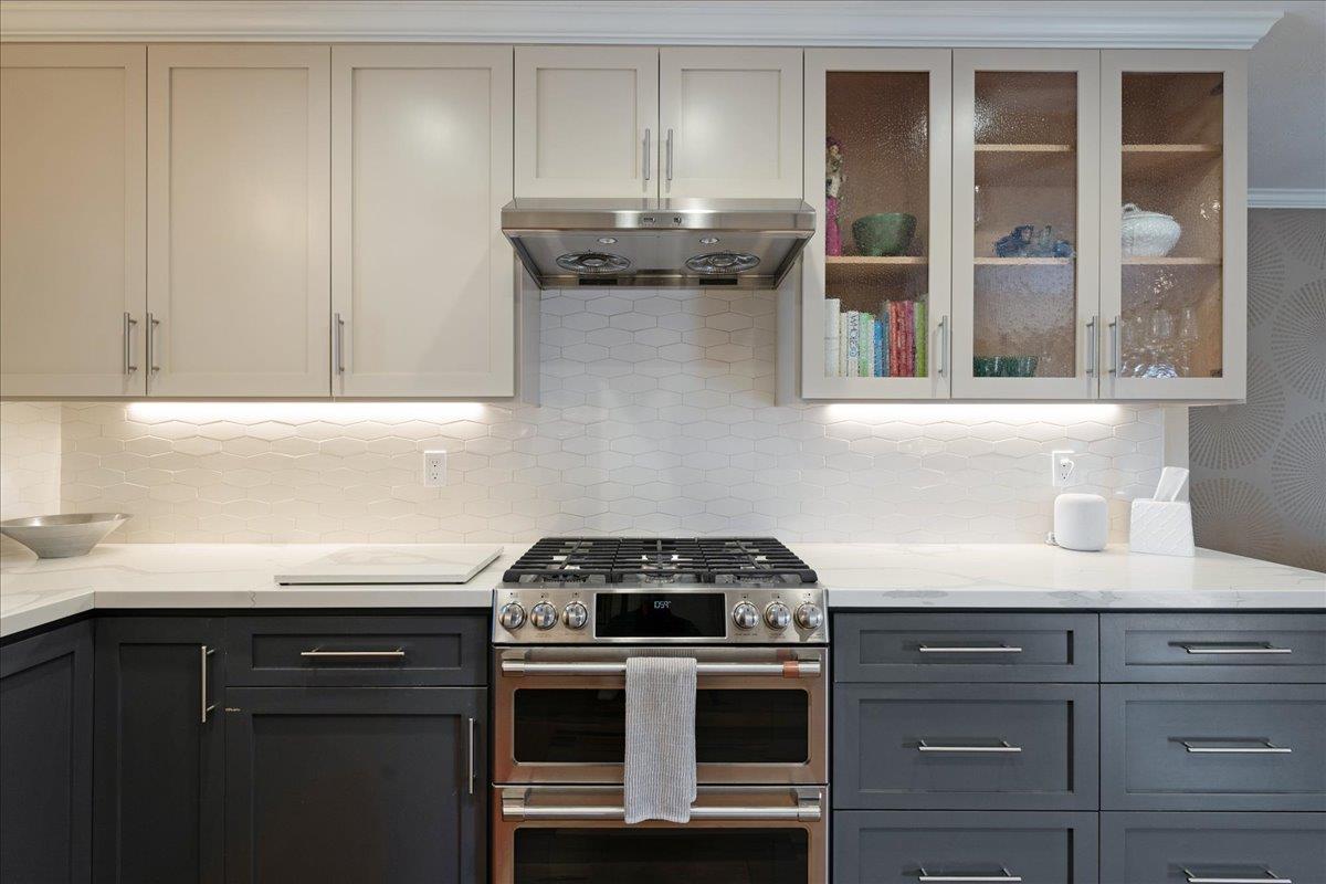 Detail Gallery Image 11 of 33 For 118 Miramonte Dr, Santa Cruz,  CA 95065 - 3 Beds | 2 Baths