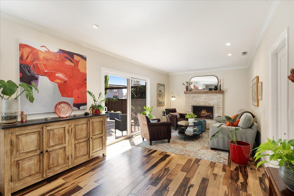 Detail Gallery Image 13 of 33 For 118 Miramonte Dr, Santa Cruz,  CA 95065 - 3 Beds | 2 Baths
