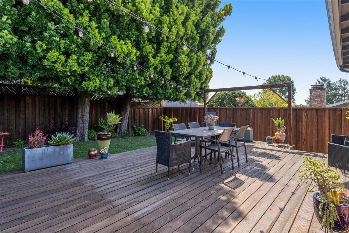 Detail Gallery Image 24 of 33 For 118 Miramonte Dr, Santa Cruz,  CA 95065 - 3 Beds | 2 Baths