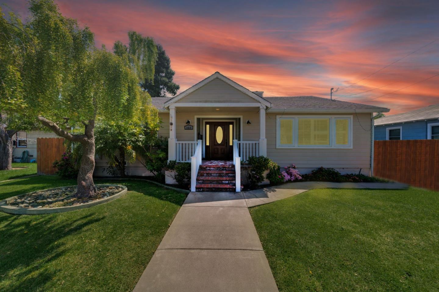 Detail Gallery Image 1 of 59 For 1418 Bradley Ct, San Mateo,  CA 94401 - 3 Beds | 2 Baths