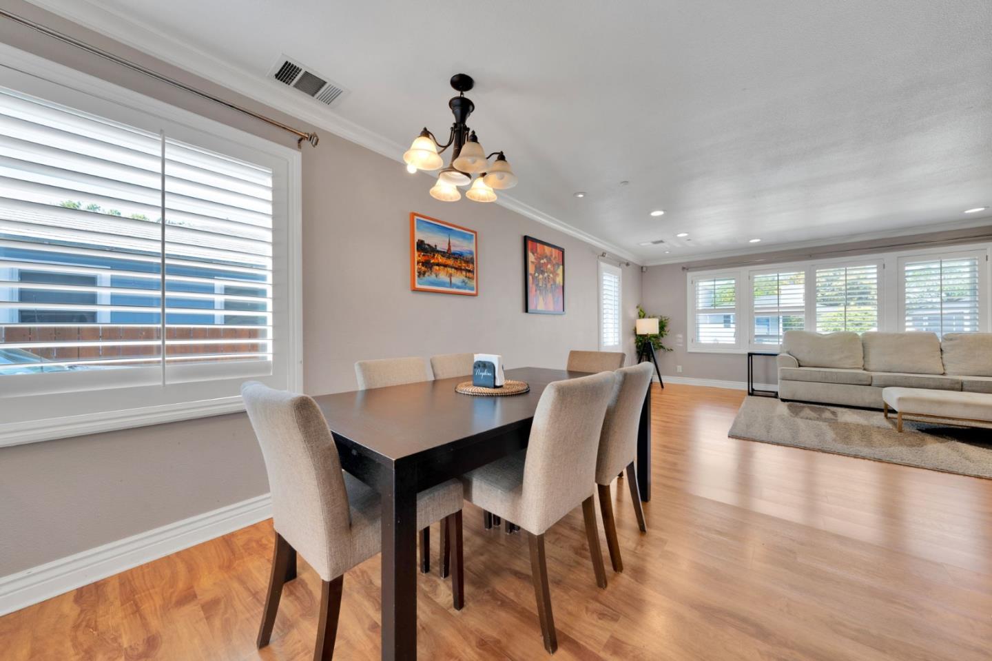 Detail Gallery Image 10 of 59 For 1418 Bradley Ct, San Mateo,  CA 94401 - 3 Beds | 2 Baths