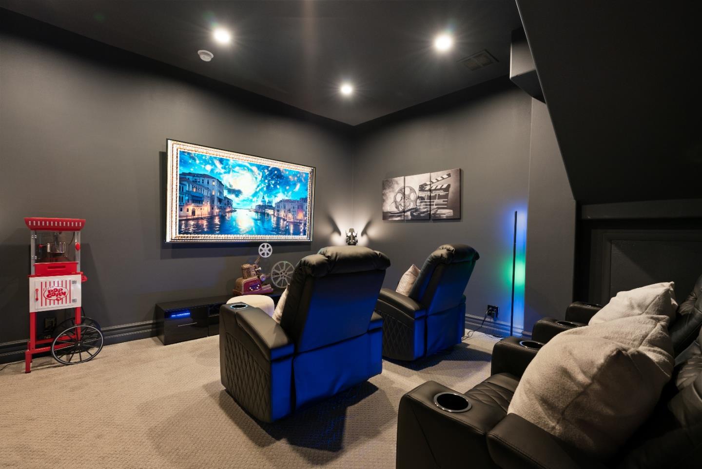 Detail Gallery Image 18 of 43 For 5558 Edgewood Pl, Los Angeles,  CA 90019 - 5 Beds | 7 Baths