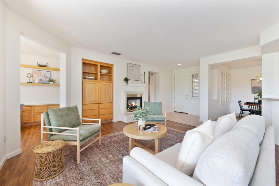 Detail Gallery Image 11 of 45 For 1817 Barn Valley Ln, Lincoln,  CA 95648 - 2 Beds | 2 Baths