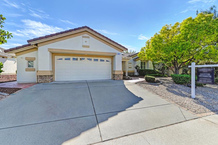 Detail Gallery Image 6 of 45 For 1817 Barn Valley Ln, Lincoln,  CA 95648 - 2 Beds | 2 Baths
