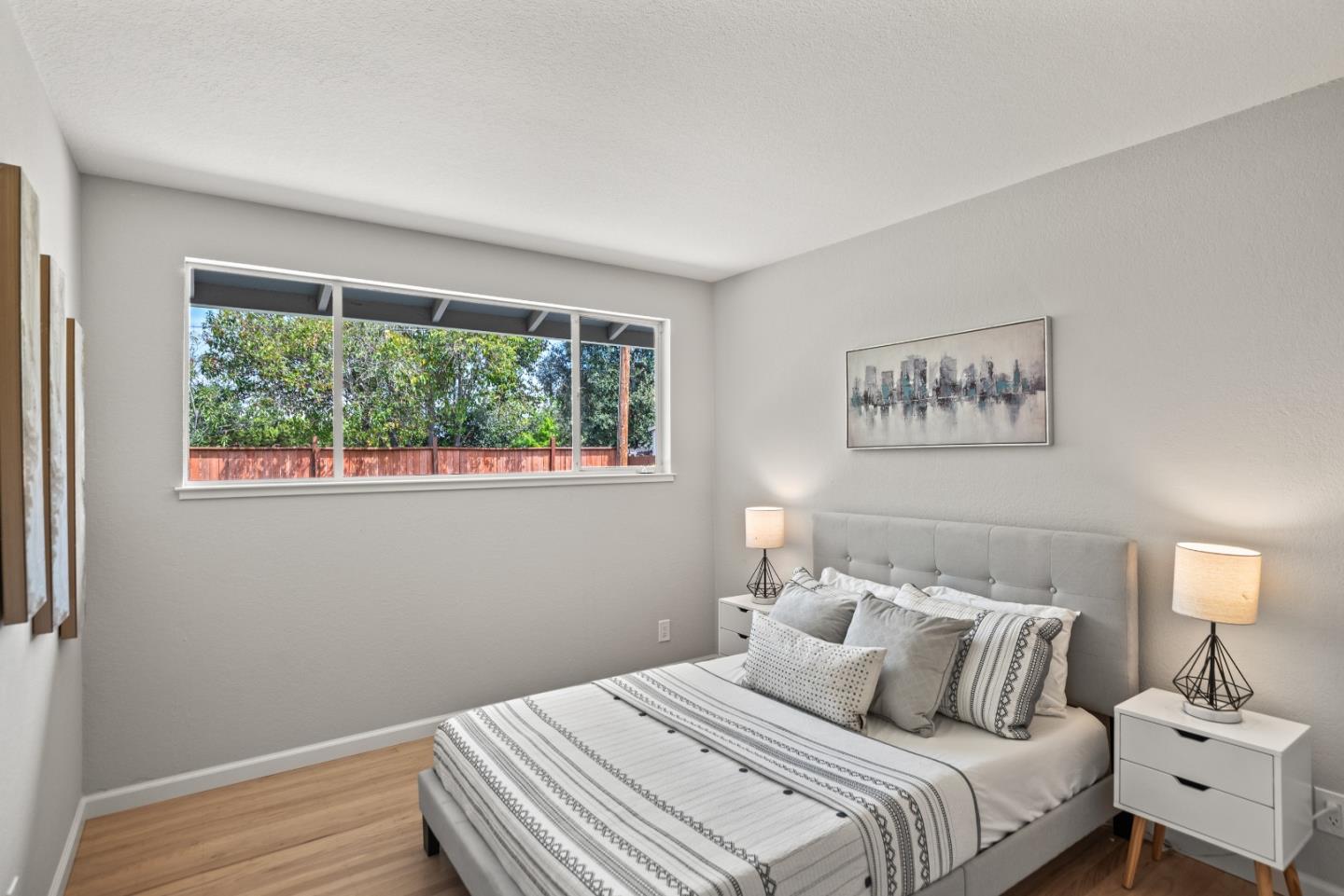Detail Gallery Image 20 of 27 For 975 Durlane Ct, Sunnyvale,  CA 94087 - 4 Beds | 2 Baths
