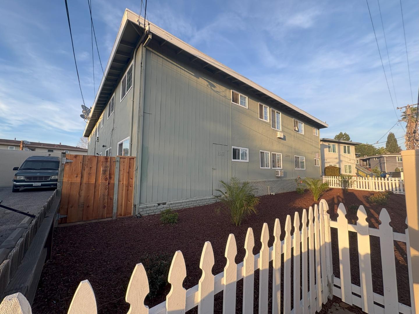 Detail Gallery Image 2 of 13 For 2131 Marlboro Ct, San Jose,  CA 95128 - – Beds | – Baths