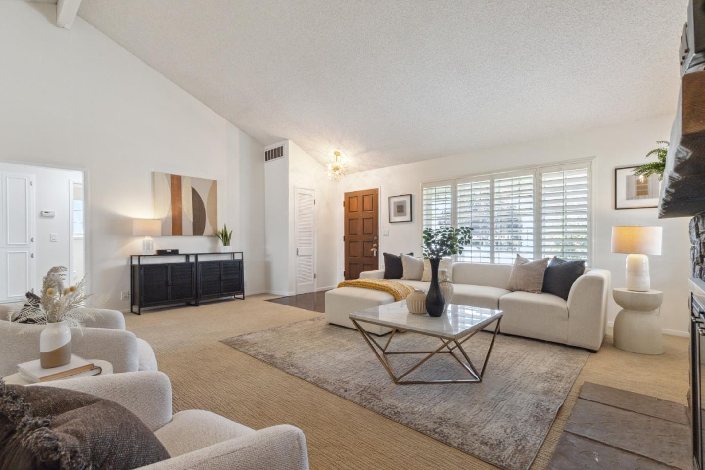 Detail Gallery Image 11 of 62 For 4060 Gion Ave, San Jose,  CA 95127 - 3 Beds | 2 Baths