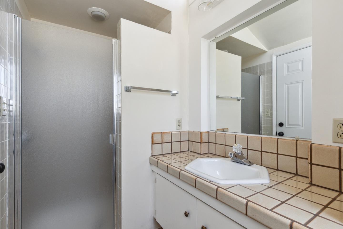 Detail Gallery Image 50 of 62 For 4060 Gion Ave, San Jose,  CA 95127 - 3 Beds | 2 Baths