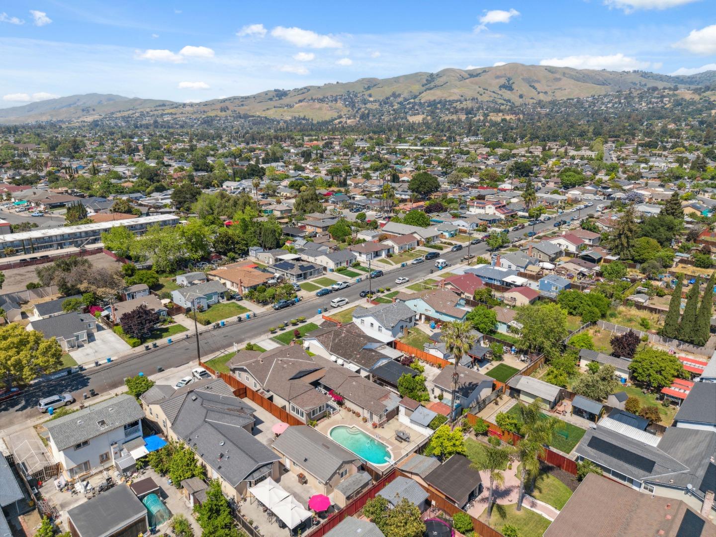 Detail Gallery Image 61 of 62 For 4060 Gion Ave, San Jose,  CA 95127 - 3 Beds | 2 Baths