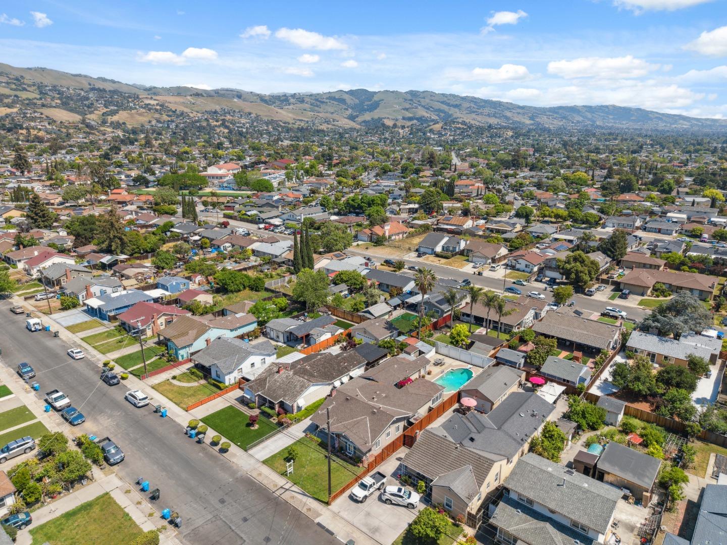Detail Gallery Image 62 of 62 For 4060 Gion Ave, San Jose,  CA 95127 - 3 Beds | 2 Baths