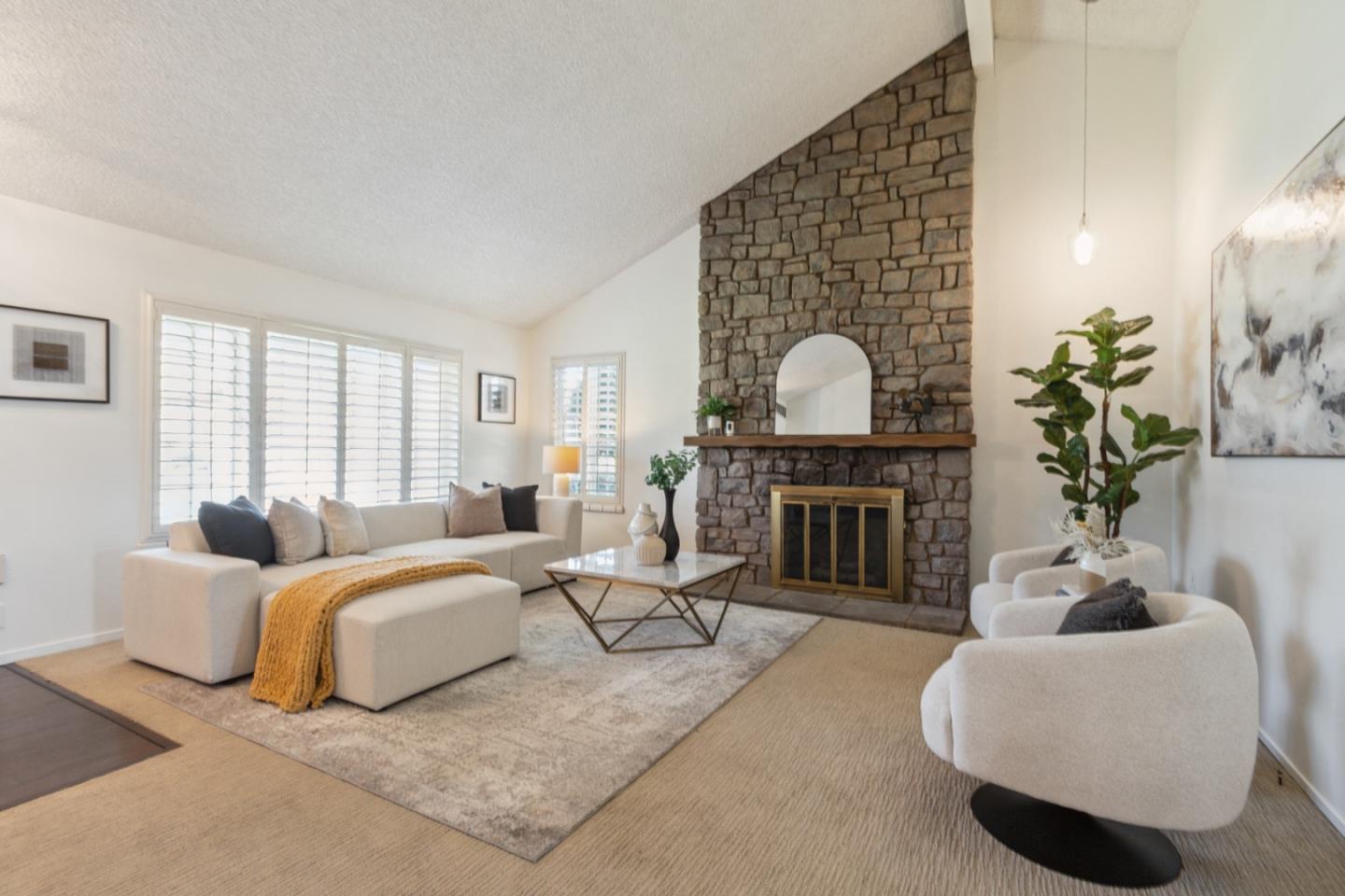Detail Gallery Image 9 of 62 For 4060 Gion Ave, San Jose,  CA 95127 - 3 Beds | 2 Baths