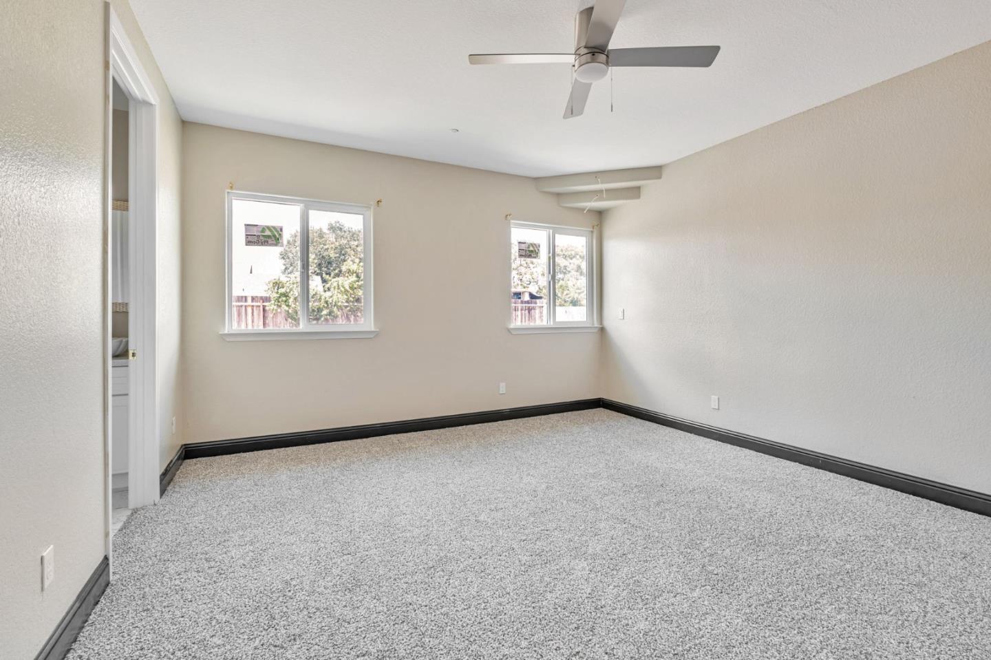 Detail Gallery Image 18 of 37 For 1072 Burkett Ave, Stockton,  CA 95205 - 4 Beds | 2 Baths