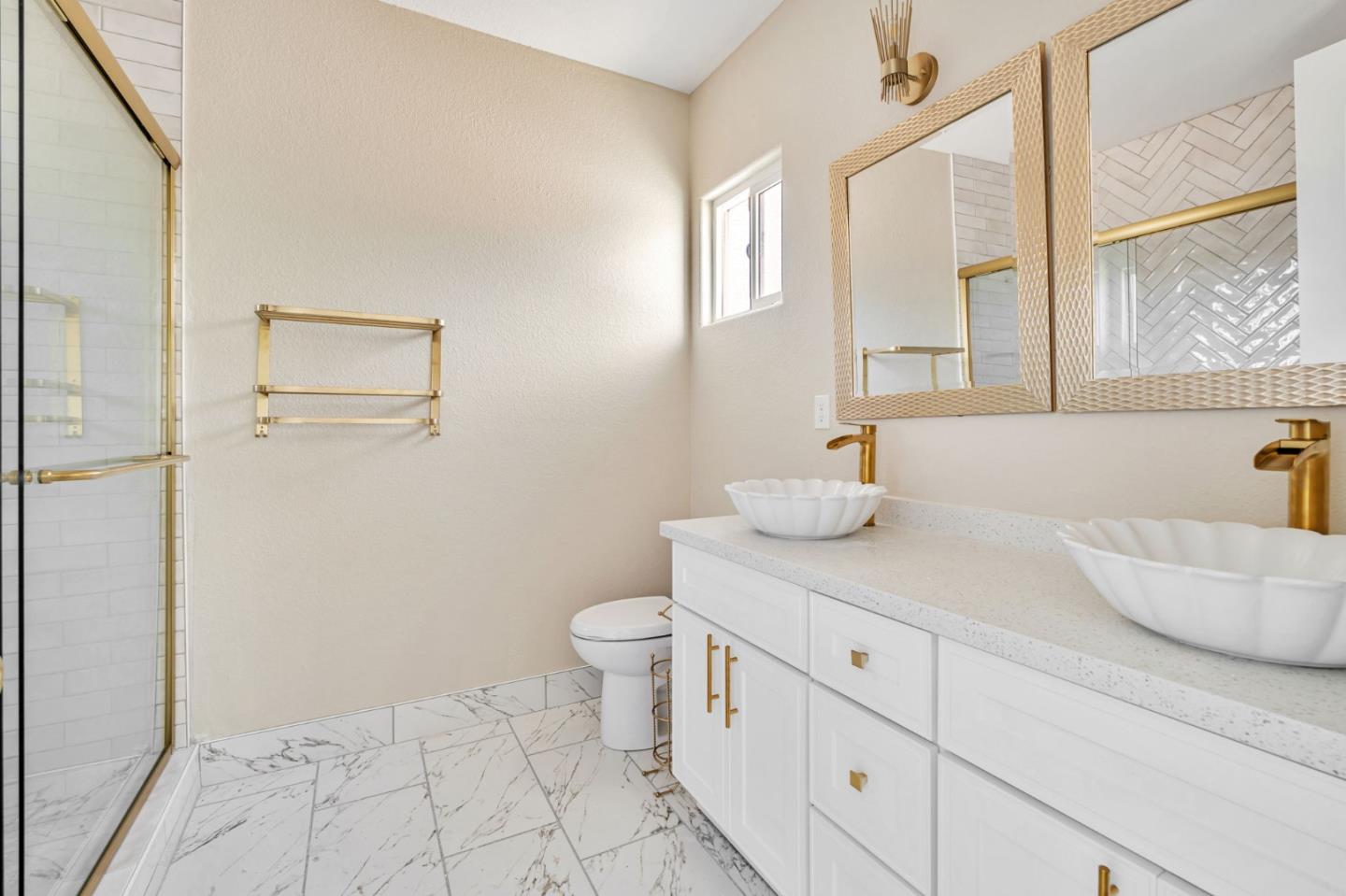 Detail Gallery Image 20 of 37 For 1072 Burkett Ave, Stockton,  CA 95205 - 4 Beds | 2 Baths