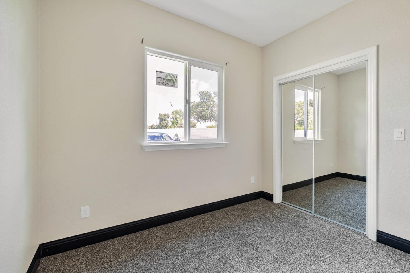 Detail Gallery Image 24 of 37 For 1072 Burkett Ave, Stockton,  CA 95205 - 4 Beds | 2 Baths