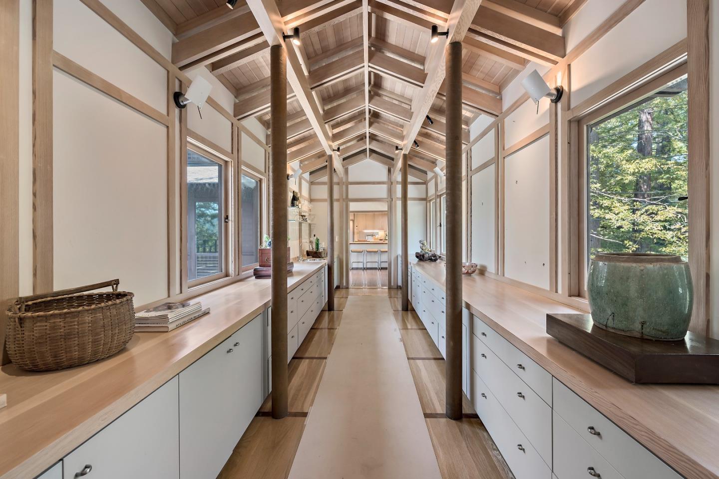 Detail Gallery Image 24 of 38 For 25 Toro Ct, Portola Valley,  CA 94028 - 3 Beds | 3 Baths