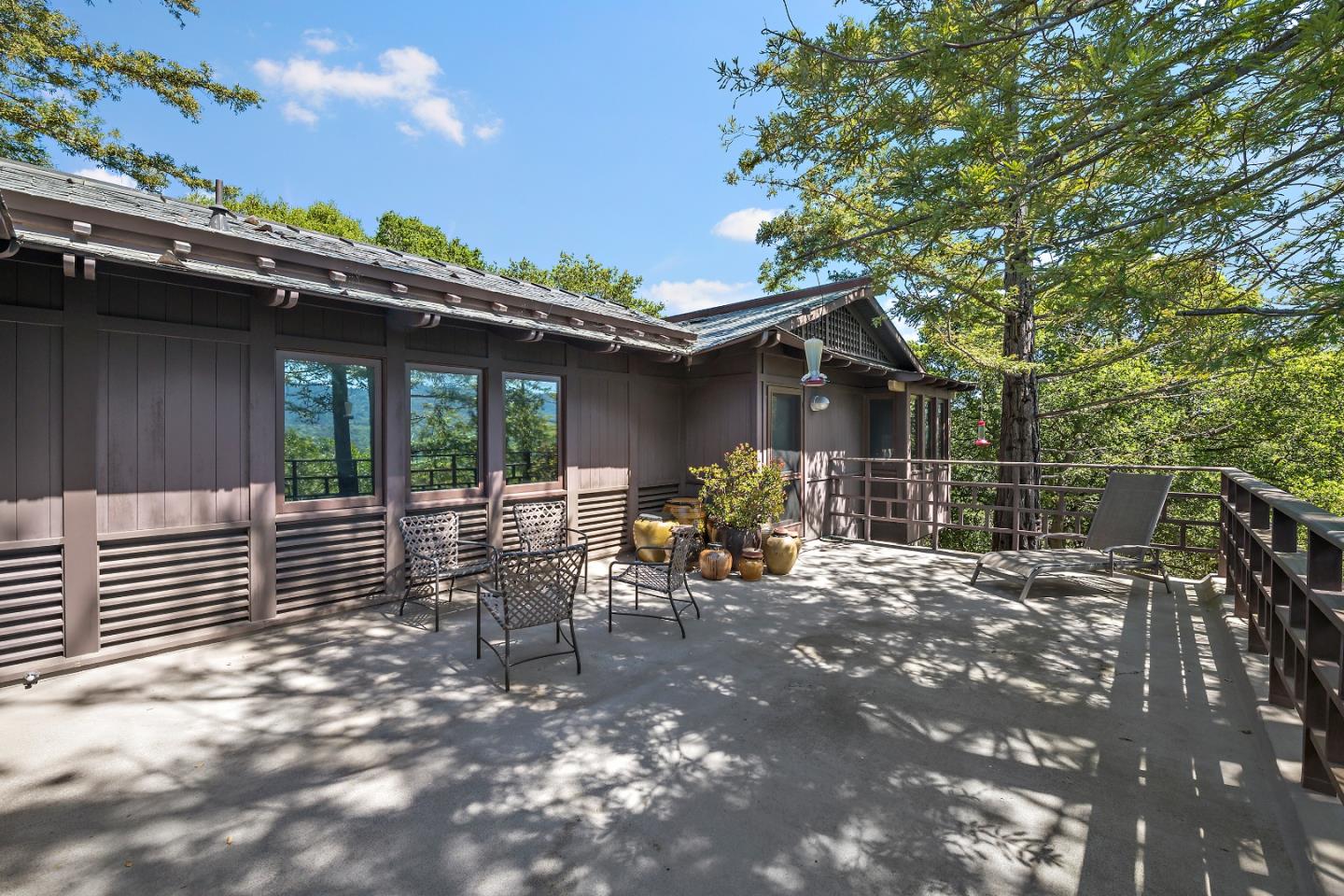 Detail Gallery Image 30 of 38 For 25 Toro Ct, Portola Valley,  CA 94028 - 3 Beds | 3 Baths