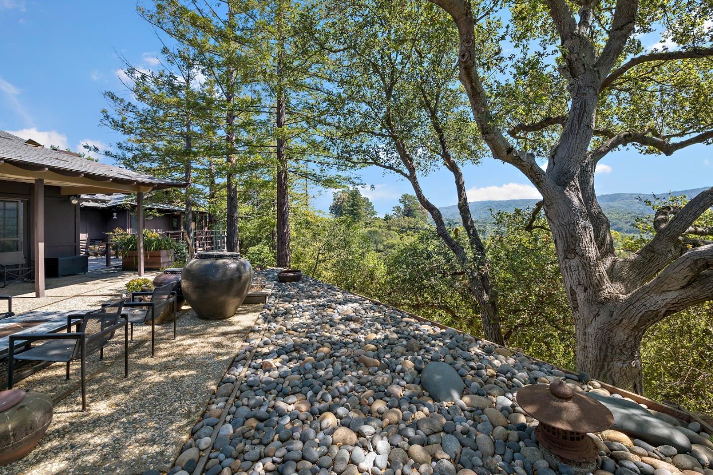 Detail Gallery Image 32 of 38 For 25 Toro Ct, Portola Valley,  CA 94028 - 3 Beds | 3 Baths
