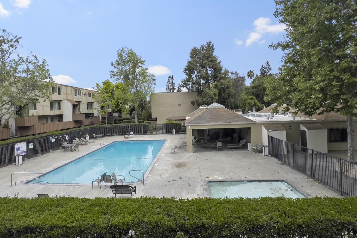 Detail Gallery Image 18 of 20 For 410 Auburn Way #19,  San Jose,  CA 95129 - 2 Beds | 1 Baths