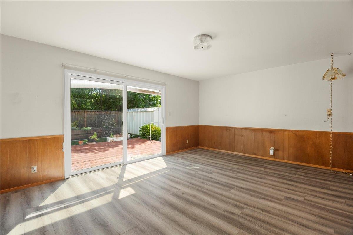 Detail Gallery Image 4 of 19 For 2330 Montezuma Dr, Campbell,  CA 95008 - 5 Beds | 2 Baths
