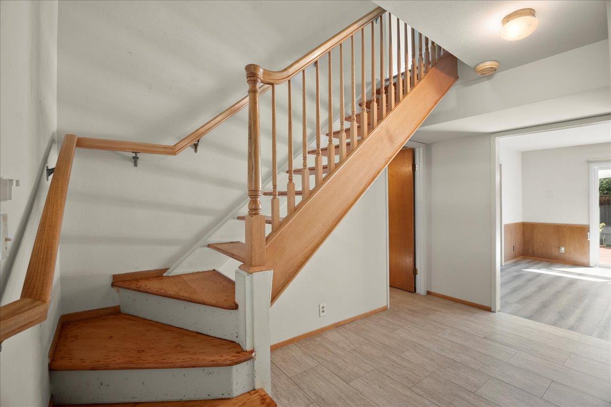Detail Gallery Image 9 of 19 For 2330 Montezuma Dr, Campbell,  CA 95008 - 5 Beds | 2 Baths