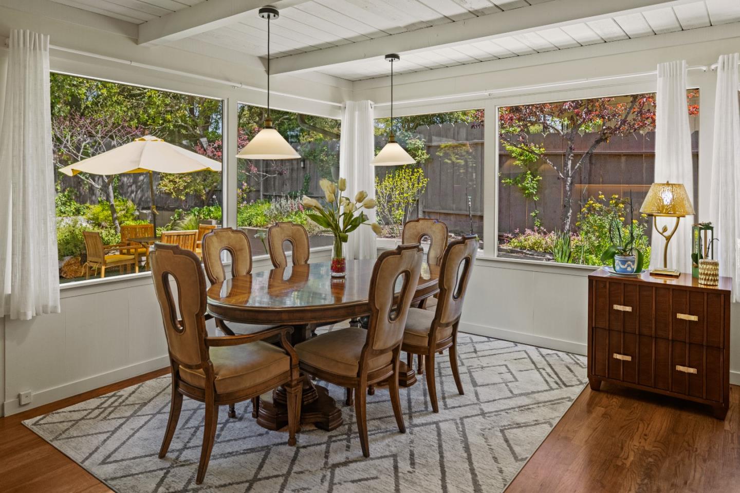 Detail Gallery Image 17 of 39 For 3483 Ocean Ave, Carmel,  CA 93923 - 2 Beds | 2 Baths