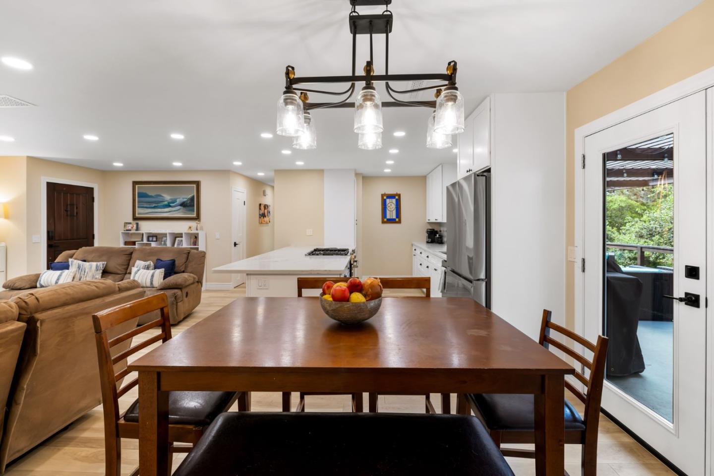 Detail Gallery Image 23 of 71 For 2040 Marsala Cir, Monterey,  CA 93940 - 3 Beds | 2 Baths