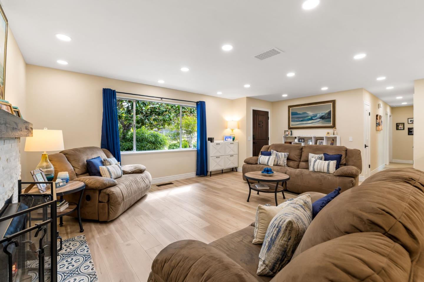 Detail Gallery Image 9 of 71 For 2040 Marsala Cir, Monterey,  CA 93940 - 3 Beds | 2 Baths
