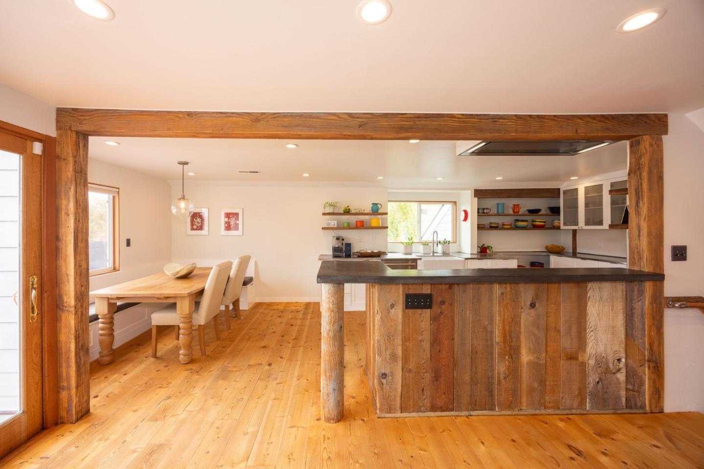 Detail Gallery Image 20 of 64 For 628 Alsace Loraine Ave, Half Moon Bay,  CA 94019 - 4 Beds | 3 Baths