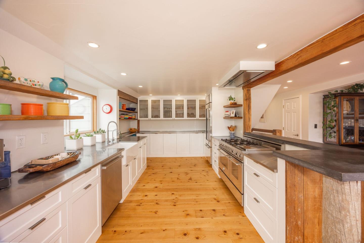 Detail Gallery Image 24 of 64 For 628 Alsace Loraine Ave, Half Moon Bay,  CA 94019 - 4 Beds | 3 Baths