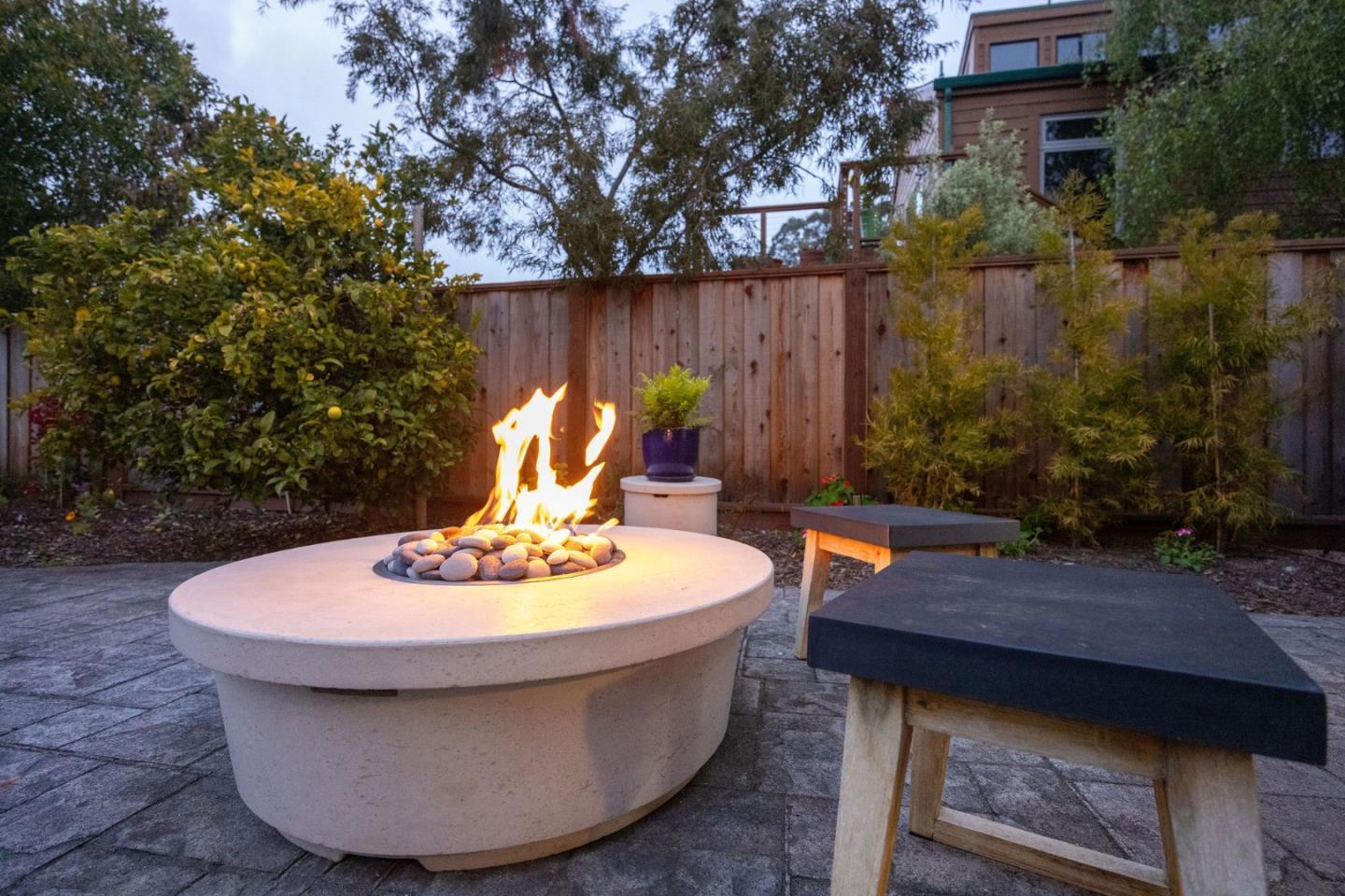 Detail Gallery Image 49 of 64 For 628 Alsace Loraine Ave, Half Moon Bay,  CA 94019 - 4 Beds | 3 Baths