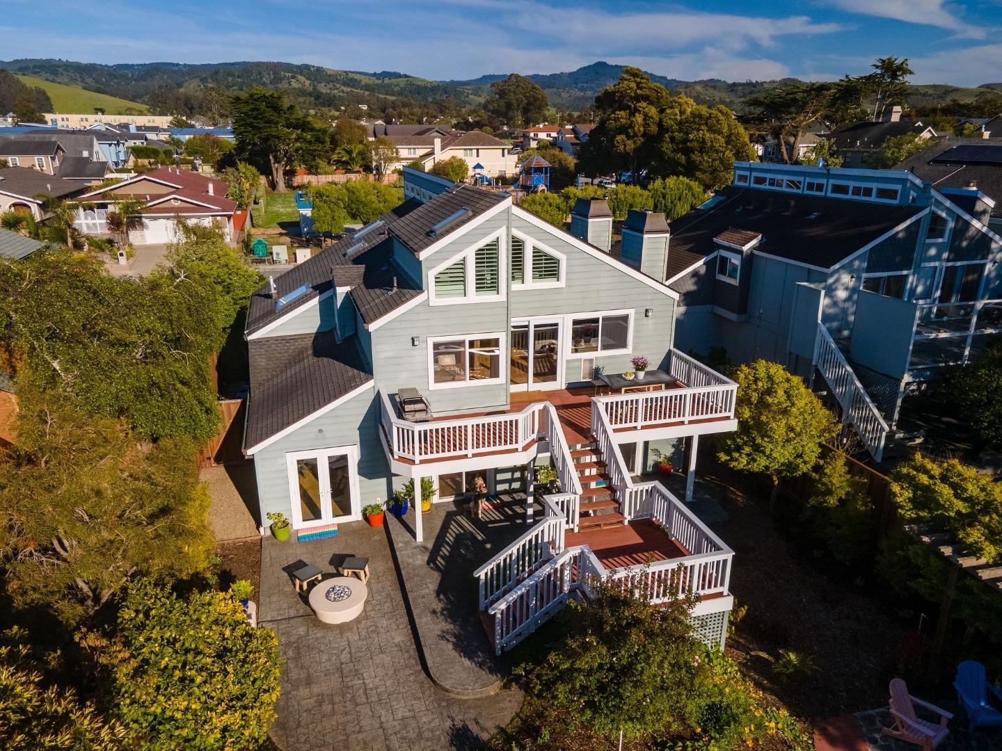 Detail Gallery Image 56 of 64 For 628 Alsace Loraine Ave, Half Moon Bay,  CA 94019 - 4 Beds | 3 Baths