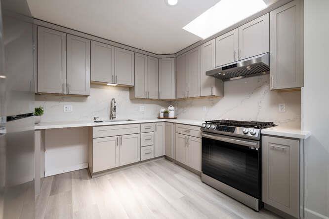 Detail Gallery Image 15 of 42 For 1870 Egbert Ave, San Francisco,  CA 94124 - 3 Beds | 2 Baths