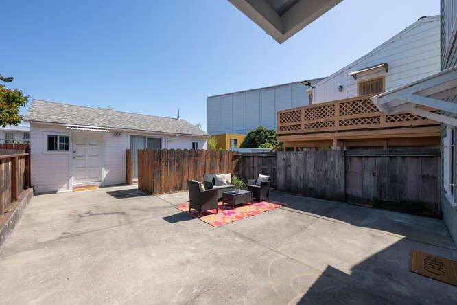 Detail Gallery Image 26 of 42 For 1870 Egbert Ave, San Francisco,  CA 94124 - 3 Beds | 2 Baths