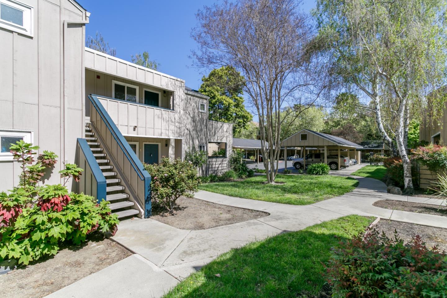 Detail Gallery Image 3 of 28 For 37 Monte Verano Ct, San Jose,  CA 95116 - 1 Beds | 1 Baths