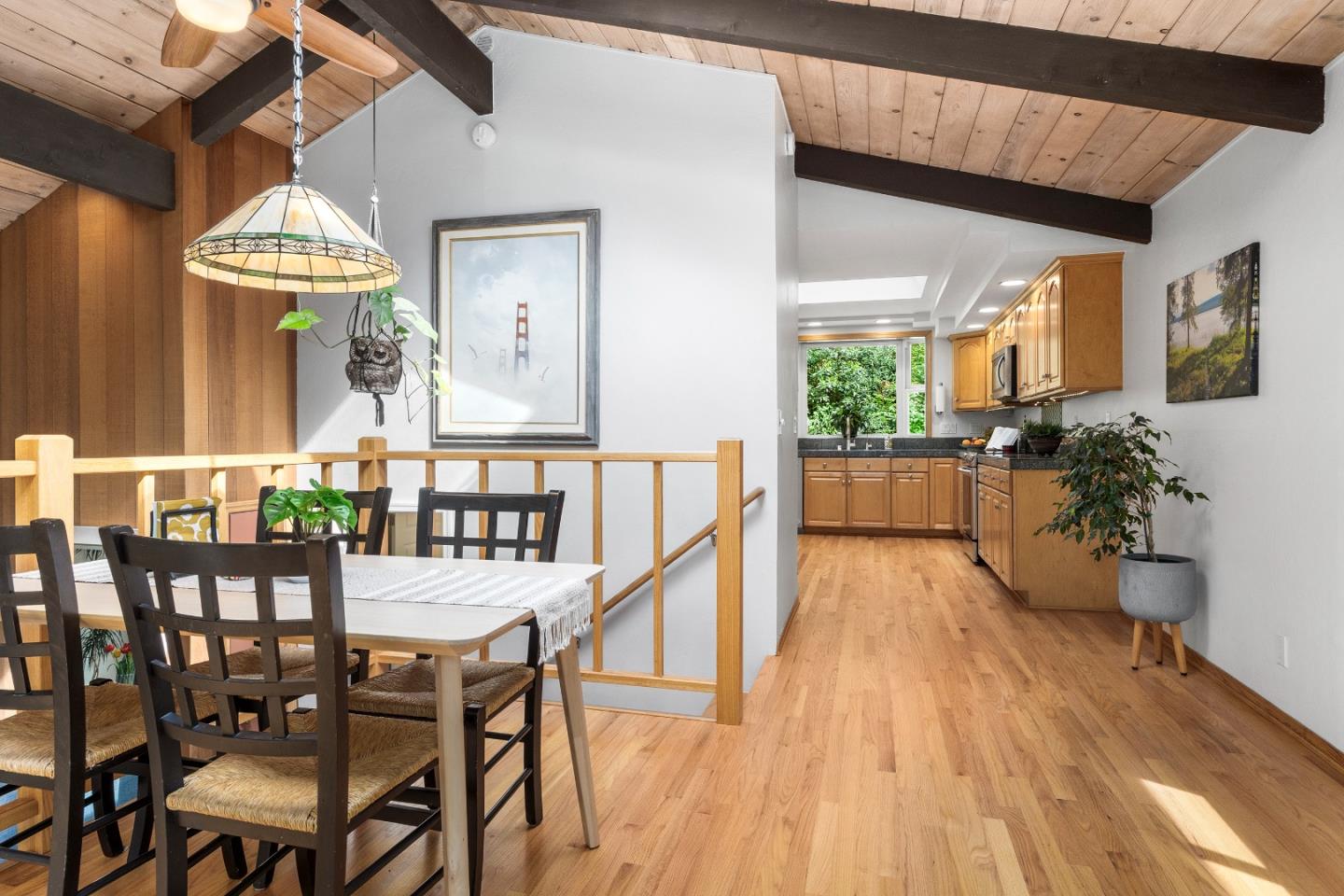 Detail Gallery Image 10 of 54 For 624 Cathedral Dr, Aptos,  CA 95003 - 3 Beds | 2 Baths