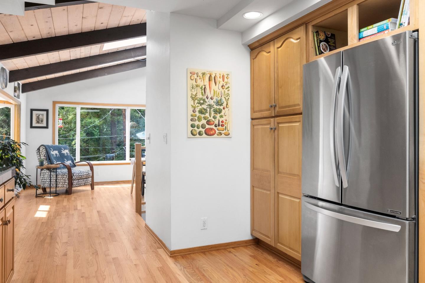 Detail Gallery Image 14 of 54 For 624 Cathedral Dr, Aptos,  CA 95003 - 3 Beds | 2 Baths