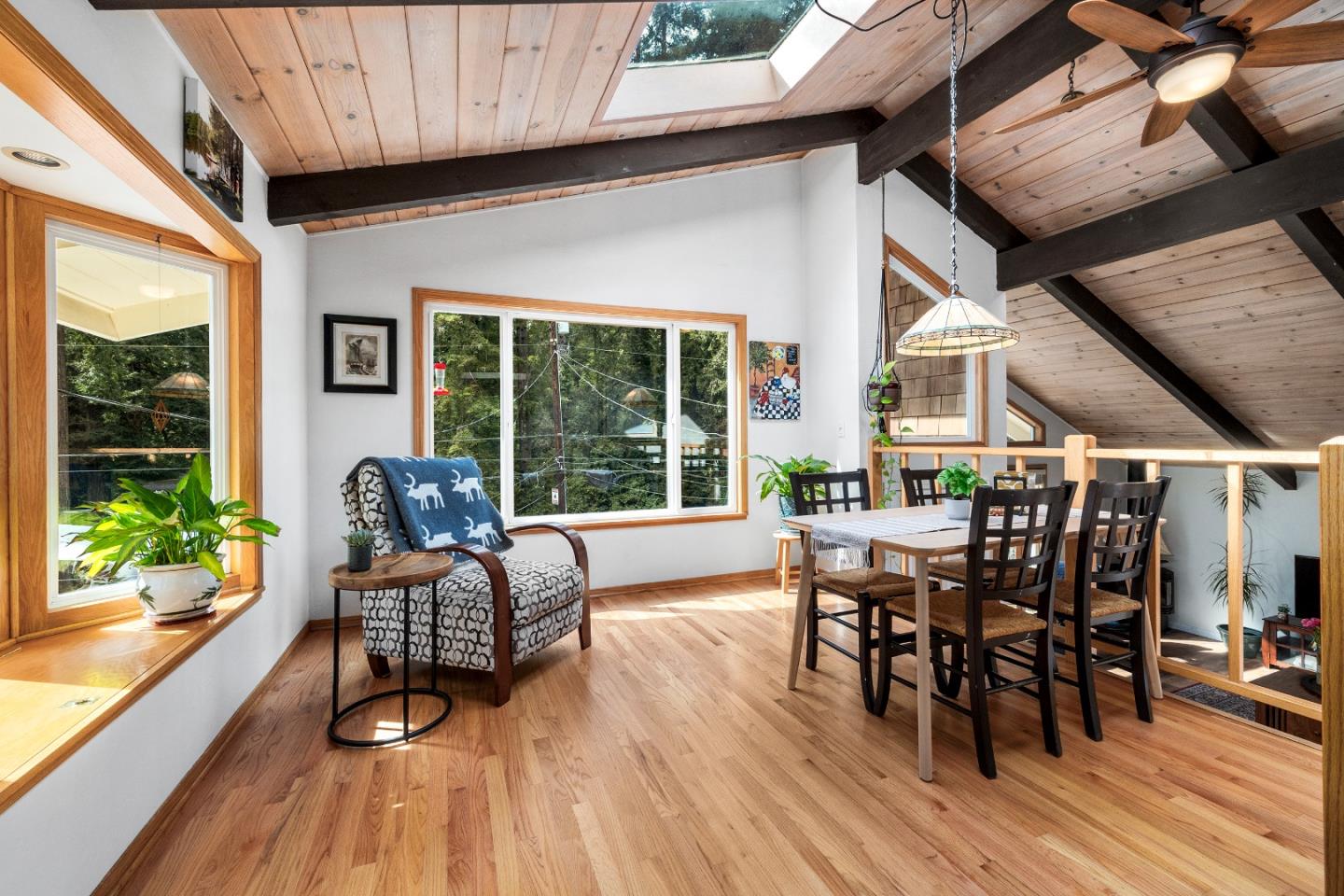 Detail Gallery Image 8 of 54 For 624 Cathedral Dr, Aptos,  CA 95003 - 3 Beds | 2 Baths